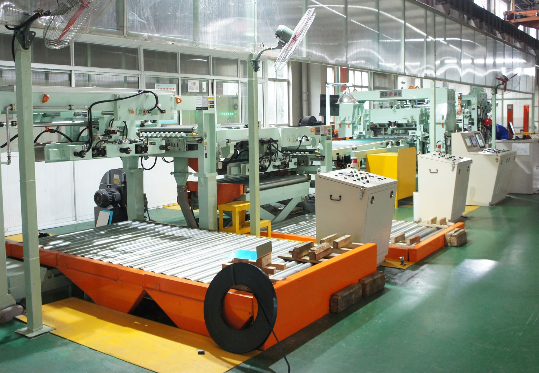 800mm鋁材飛剪機